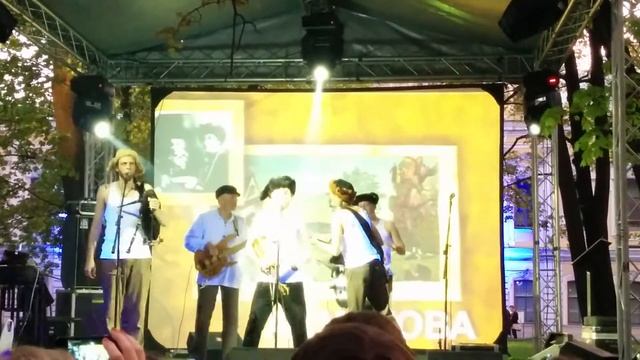 ОтаваЁ, Типа "Яблочко" смотреть онлайн