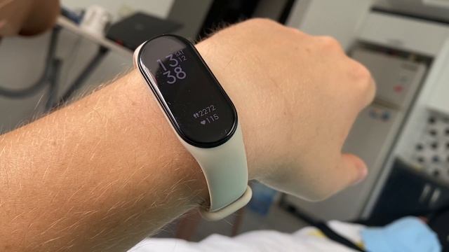 Опыт использования фитнес браслета XIAOMI MI BAND 7 спустя 3 месяца смотреть онлайн