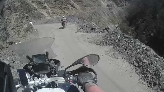 Путешествие по Грузии на мотоцикле смотреть онлайн