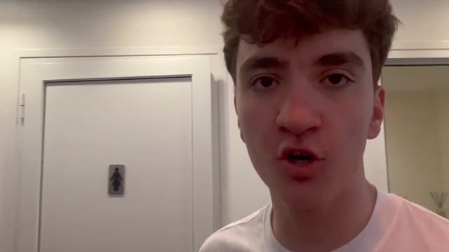 НОКАУТИРАХ АНДИ В ГЪРЦИЯ