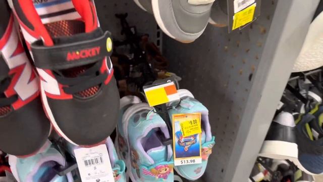 WALMART CLEARANCE WALKTHROUGH AT THIS STORE Feb. 9 2023 смотреть онлайн