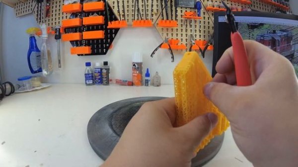 3D printed railway models, part II: Trains and buildings