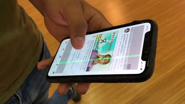 Брак! Зеленая полоска iPhone X смотреть онлайн