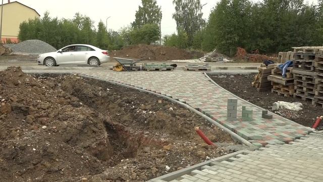 Строительство «Рощи памяти» в посёлке Калья смотреть онлайн