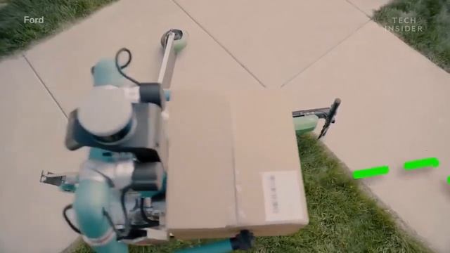 Ford's First Humanoid delivery robot смотреть онлайн