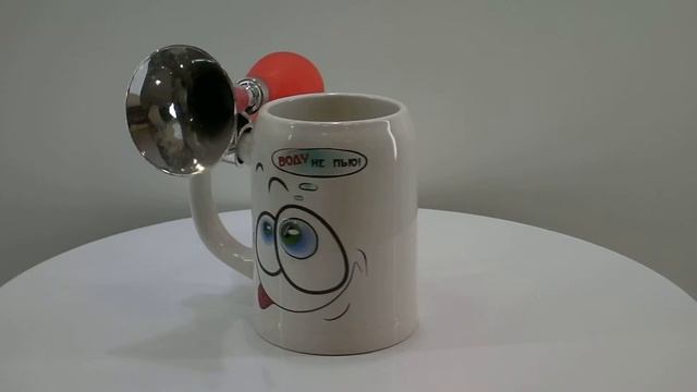 Пивная кружка "Воду не пью и овес не ем", 0,5 л, 14см смотреть онлайн