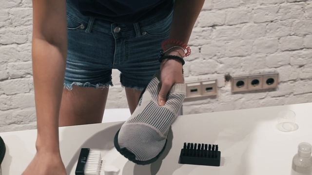 Как почистить белые Adidas NMD Gore-Tex CS1 смотреть онлайн