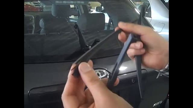 How to Install Rear Wiper Inserts смотреть онлайн