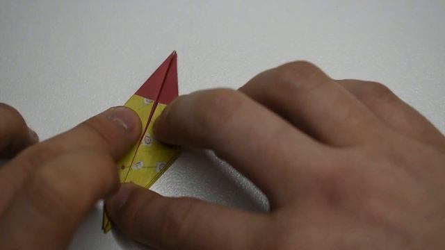 Beautiful Origami Lily Timelapse 41 of 100 смотреть онлайн