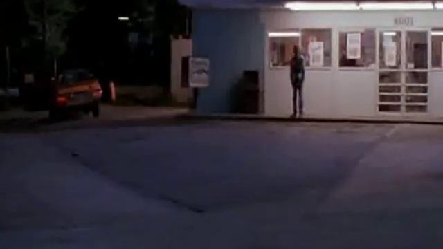 Dazed and Confused In 10 Minutes смотреть онлайн