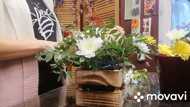 Композиция из цветов. Цветы. Композиция на оазисе. Букет цветов. Мастеркласс. смотреть онлайн