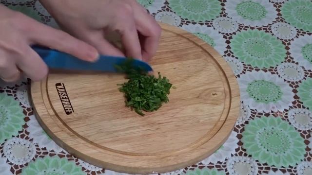 Салат со свеклой, кинзой и рикоттой- просто, вкусно, полезно! смотреть онлайн