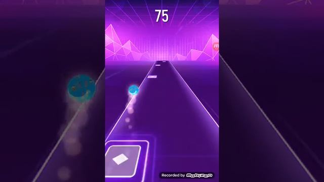 Как быстро зарабатывать алмазики в игре Tiles hop??... смотреть онлайн