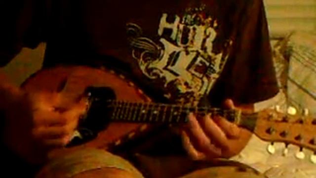 Mandolin Play: Free Playing on a Mandolin from the Early Twentieth Century! смотреть онлайн