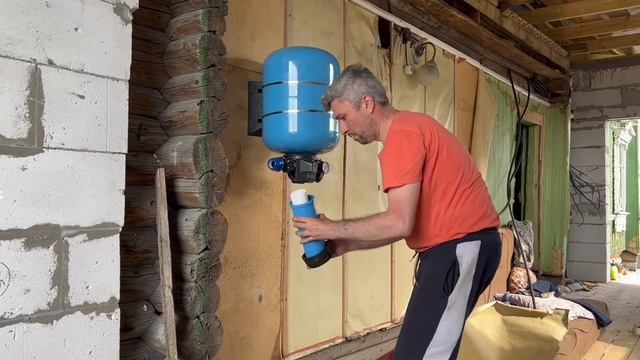 Подключаю гидроаккумулятор сам