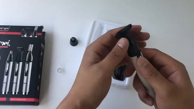Аккумуляторный триммер 4в1 Gemei GM-3107 смотреть онлайн