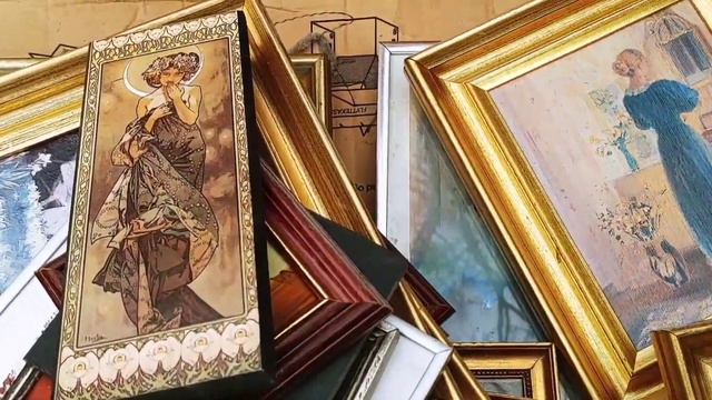 Что обычно продают на берлинской антикварной барахолке? Показываю... смотреть онлайн