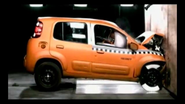 2011 Fiat Uno Crash Test смотреть онлайн