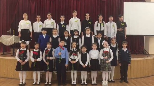 "Город над вольной Невой..." смотреть онлайн