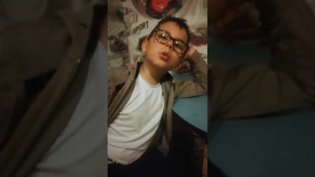 Учим отрывок из сказки А. С. Пушкина "Белка там живёт ручная..." смотреть онлайн