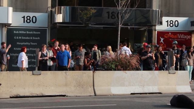 BREAKING NEWS! Toronto activists block morning traffic today outside the Israeli consulate! смотреть онлайн