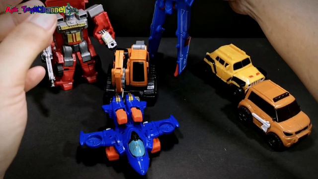 Looking For Robot Toys Tobot Mini X, Mini Rocky, Mini K, Mach W, Mini Vulcan, Mini Quantum Tranform смотреть онлайн