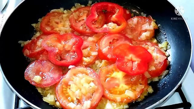 ЯИЧНИЦА С ПОМИДОРАМИ #завтрак #шакшука смотреть онлайн