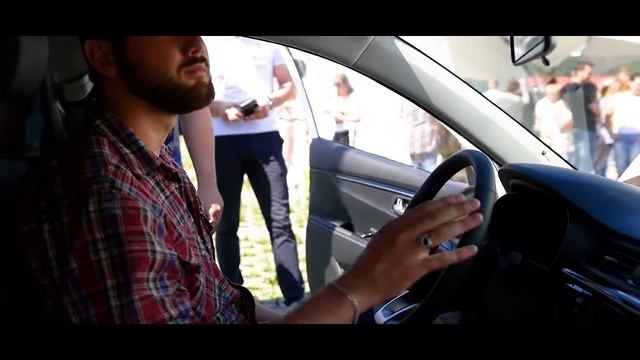 Новый KIA RIO 2017, презентация салона на Новикова-Прибоя в ТЦ "Крым" смотреть онлайн