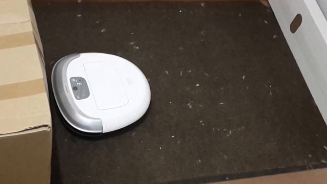 Робот-пылесос Miele Scout RX2 и iClebo Omega_Реальный мусор смотреть онлайн