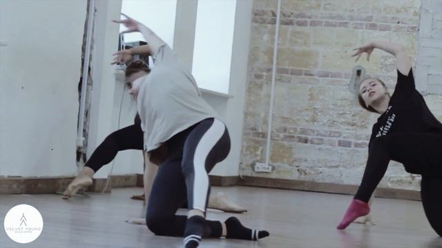 Billie Eilish - lovely (with Khalid) | Contemporary | Anna Konstantinova | VELVET YOUNG смотреть онлайн