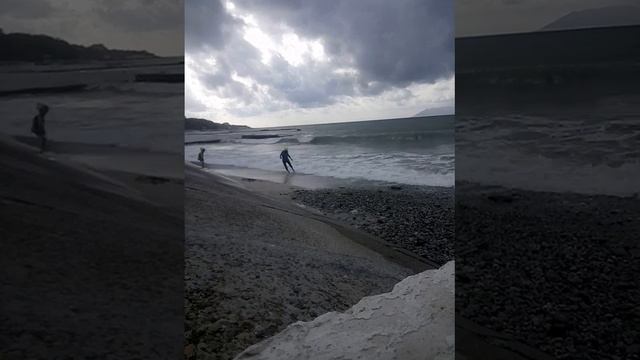 Игра с сыном. Страх накатывающих волн