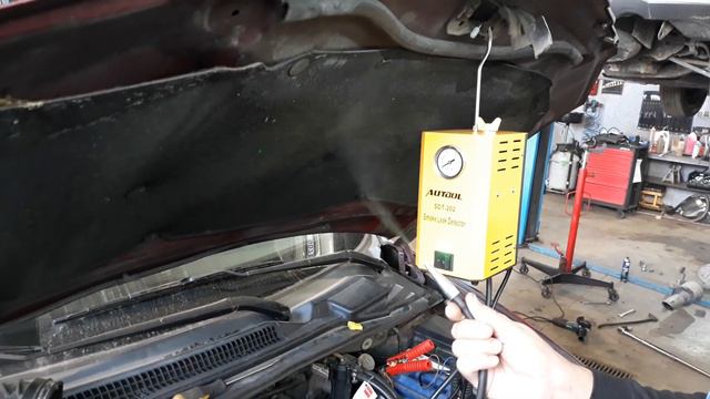 Kolektoriaus sandarumo testas naudojant dūmus Servise 007 Kaune смотреть онлайн