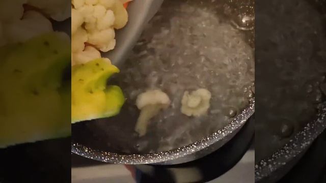 Овощная запеканка. Цветная капуста и брокколи. смотреть онлайн