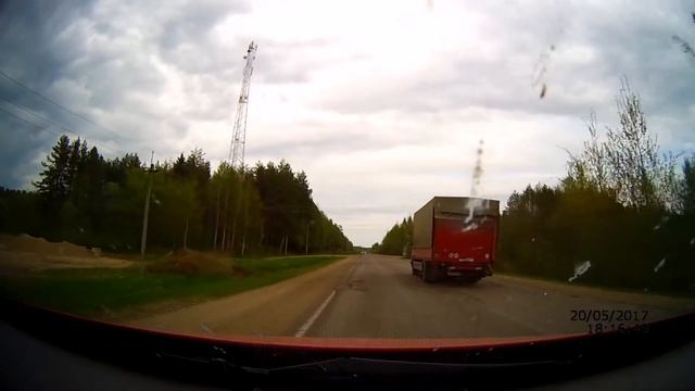 Убитые дороги из Углича в Москву смотреть онлайн