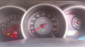 Nissan Tiida не заводится двигатель