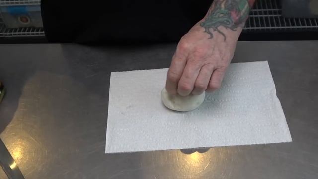 Cutting 11 Ball Python Eggs! смотреть онлайн