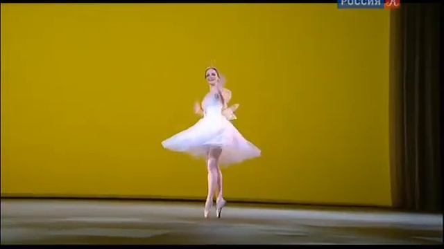 「謝肉祭」からパピヨン（蝶々）イリーナ・ザハーロワ/Irina Zakharova - Papillon смотреть онлайн