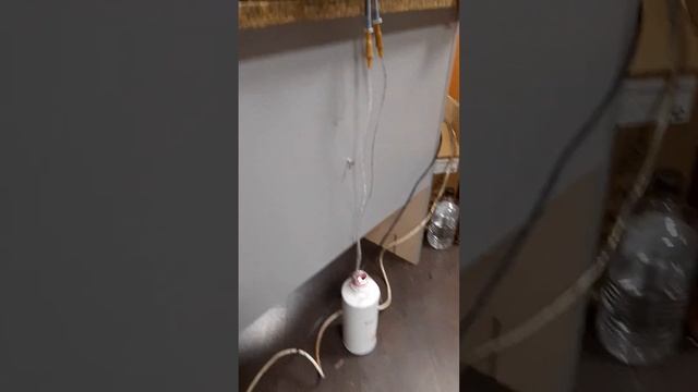 Как в принтерах epson вывести слив отработанных чернил. Вместо памперса в емкость. смотреть онлайн