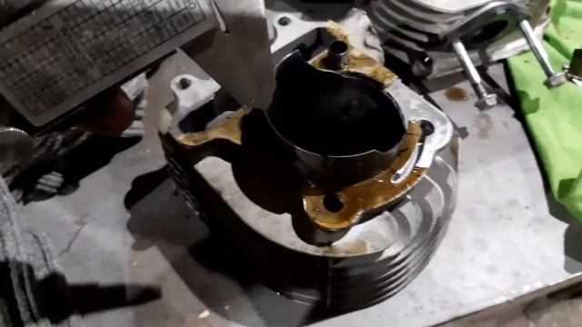 Поршневая 175 кубов на скутер qmj 152 смотреть онлайн