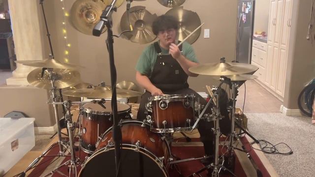 Keep Those Bristles Clean and Closed II - Jerome’s Dream DRUM COVER смотреть онлайн