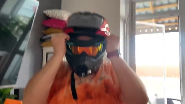 ПОКУПАЕМ МОТОЭКИПИРОВКУ! ?? Я стала МОТОЦИКЛИСТКОЙ? Приехали на ПЛЯЖ! Новая Косметика! ВЛОГ смотреть онлайн