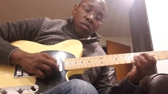 Fender Tele - Thomastik Infeld Flatwounds - Modtone Reverb Henriksen Jazzamp смотреть онлайн