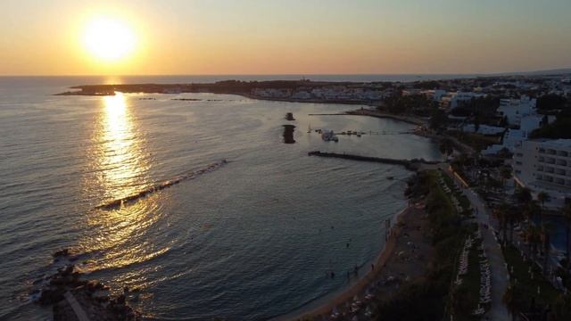 Drone Flight over Paphos Cyprus 2021 4K смотреть онлайн