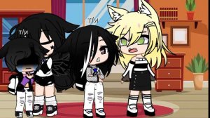 мальчики должны быть сильными... они не плачут! девочки должны быт слабыми за счёт не платят! /меме