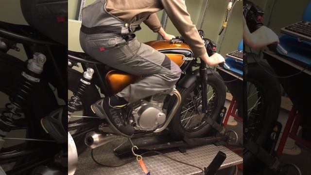 Honda CB 250 K Prüfstand смотреть онлайн