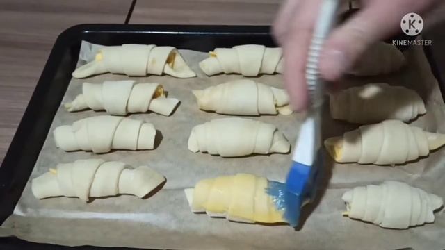 # Круассаны #с сыром из слоеного теста смотреть онлайн