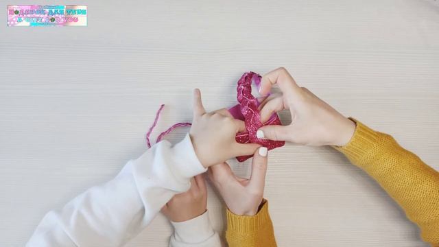 КОРЗИНКА ЗА 5 МИНУТ СВОИМИ РУКАМИ / Поделки из фоамирана смотреть онлайн