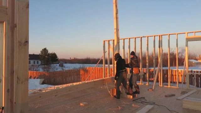 Подъем каркасных стен электро удочкой смотреть онлайн