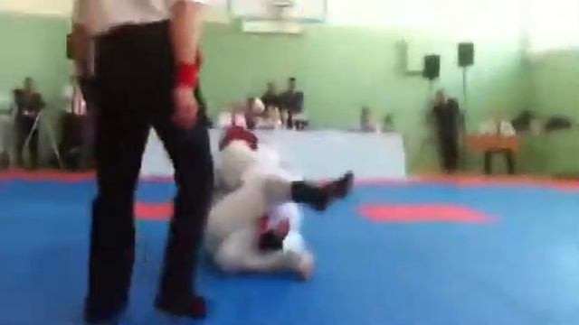 Соревнование по джиу джицу (поповичь Ростислав )vs (лукошеноко Даниил)