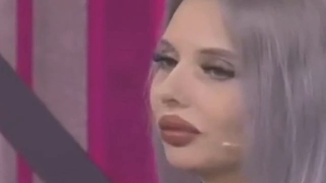 Муд: Картье и Тиффани Бугати🦑 смотреть онлайн